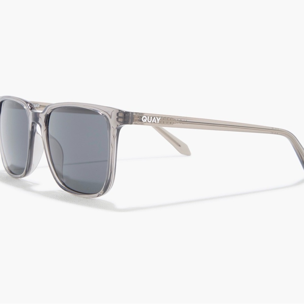Quay Australia Men’s Grey Square Sunglasses NWT Clear - Picture 3 of 3